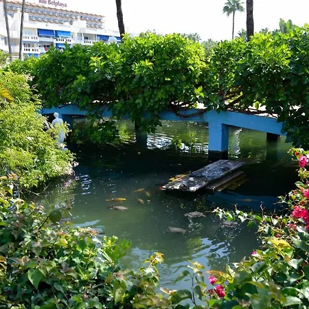 Costa Lago. Primera Linea De Playa Daire Torremolinos